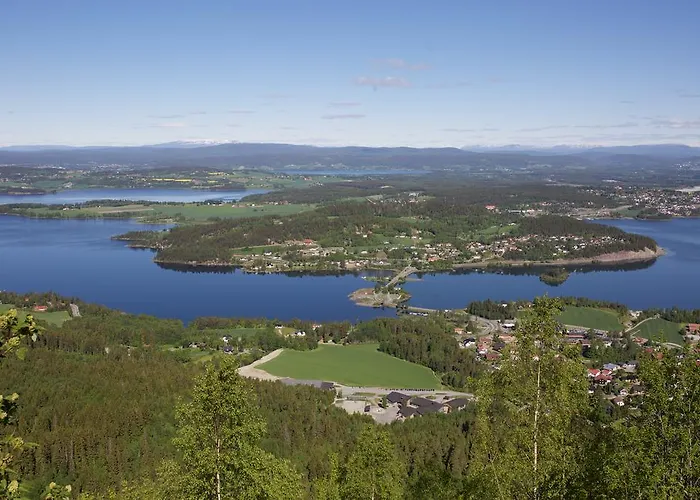 Kleivstua Near Krokskogen 酒店 桑德沃伦